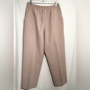 WOMENS 12 PETITE BRIGGS PETITE TAN TAUPE 2 PKT ELASTIC WAIST PULL ON DRESS PANTS